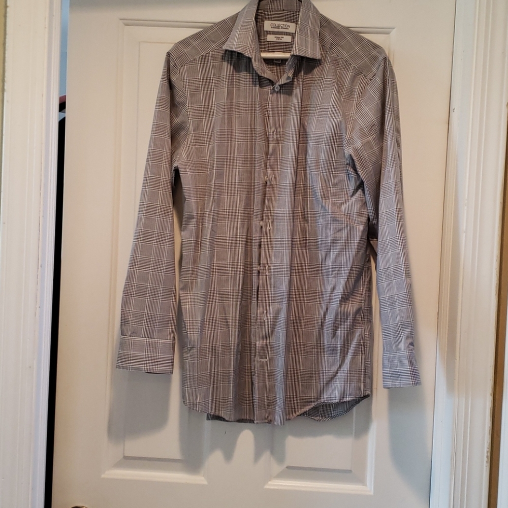 Mens long sleeve dress shirt.